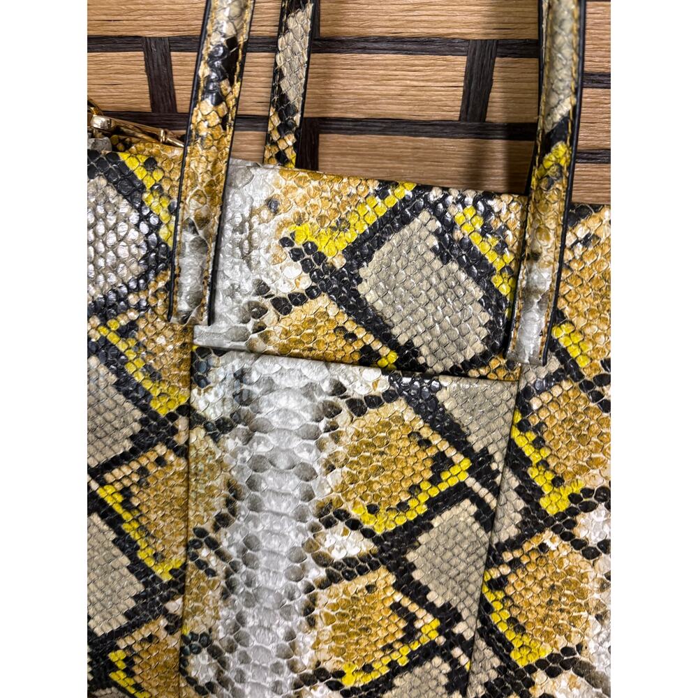 Jason Wu Snakeskin Print Gold Tote Bag - Picture 5 of 10